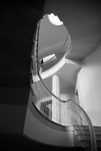 Elliptical staircase